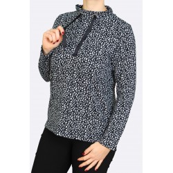 Dámský svetřík se stojáčkem - v nadměrné velikosti