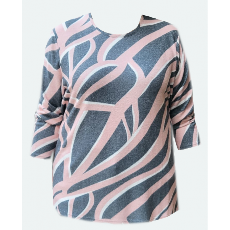 Dámský svetřík v nadměrné velikosti